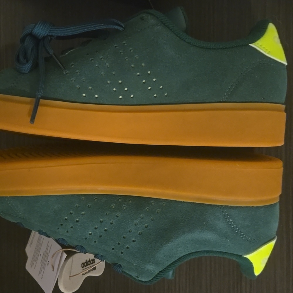 Adidas Advantage 2 0 Green Suede with Gum Sole Mens Size 7 NWT - Picture 3 of 8